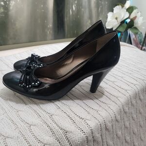 Geox Black Patent Women's Heels with Bow Detail
